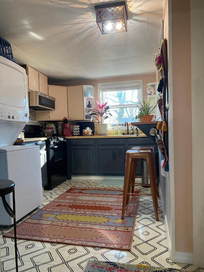 Appartement Boho-Chic Travel Pad - Unit 2 à Bloomington Extérieur photo